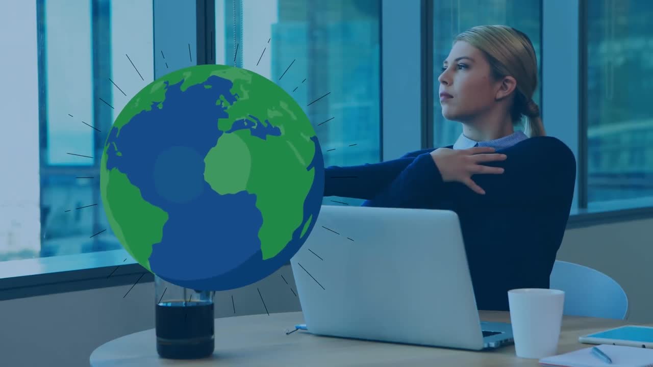 анимация глобуса над кавказской бизнесменкой, растягивающейся в офисе