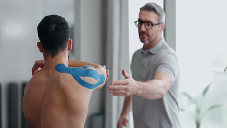 fisioterapia, estiramiento de los hombros