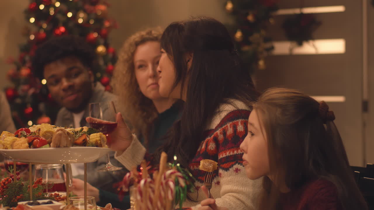 cena de navidad en familia