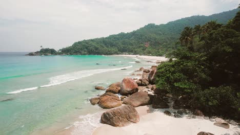 big island ilha grande aventureiro beach angra dos reis, rio de janeiro, brazil