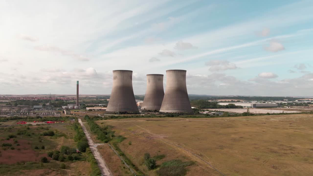 central eléctrica de didcot antes de su demolición en 2019