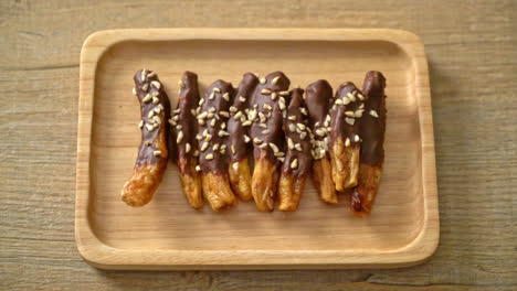 solar-sun-dried-banana-chocolate-coating-or-banana-dipped-chocolate