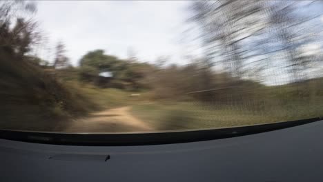 conducción extrema en las montañas de españa, vista pov de lapso de tiempo