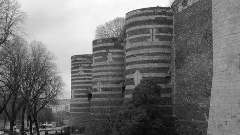 Fortress-Of-The-Castle-Of-Angers,-France-In-Black-And-White