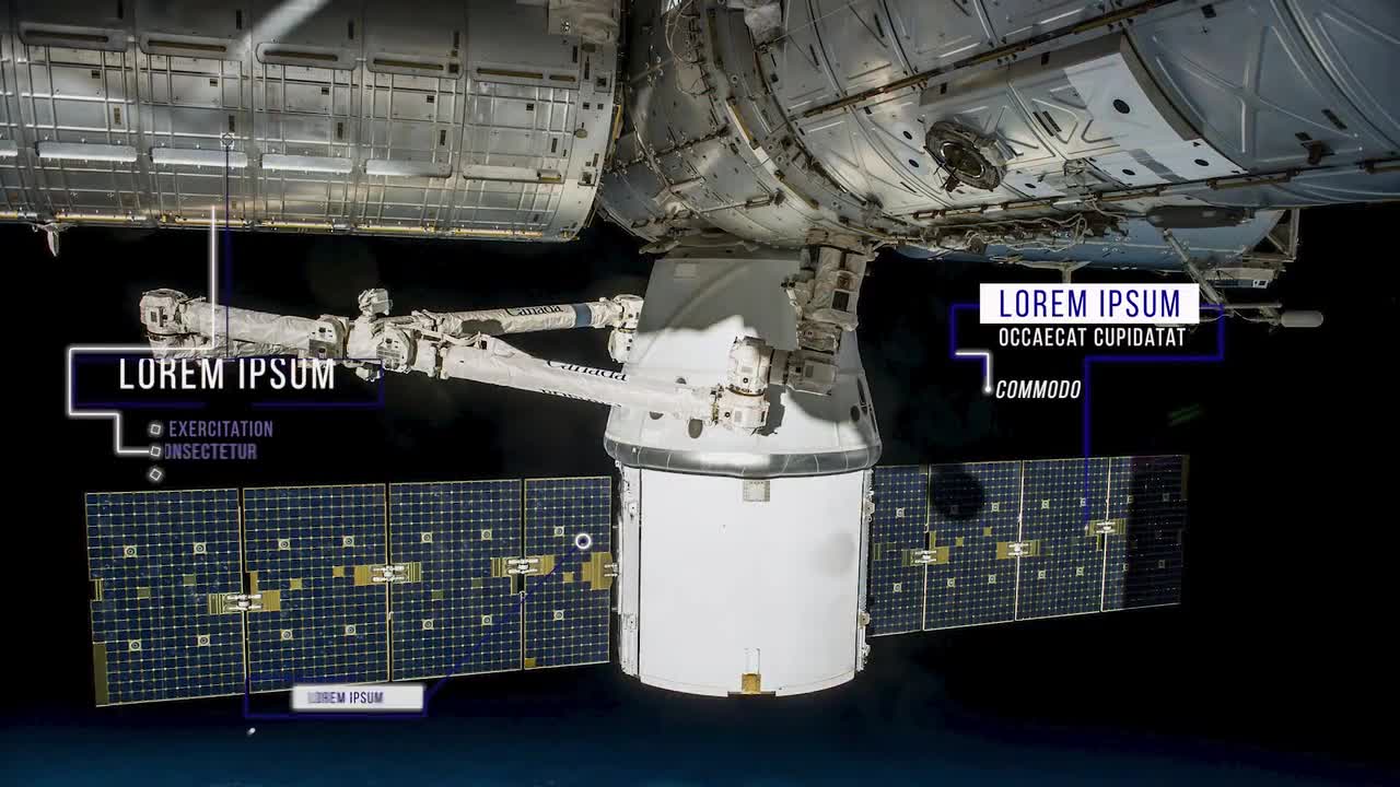 Astronauta nello spazio e stazione spaziale