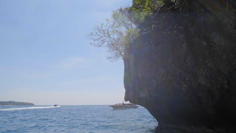 Views-of-the-cliffs-of-the-Phi-Phi-Islands-in-Thailand