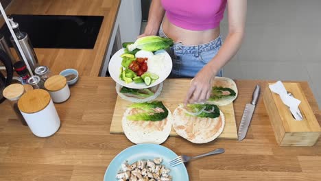 healthy salad wraps preparation