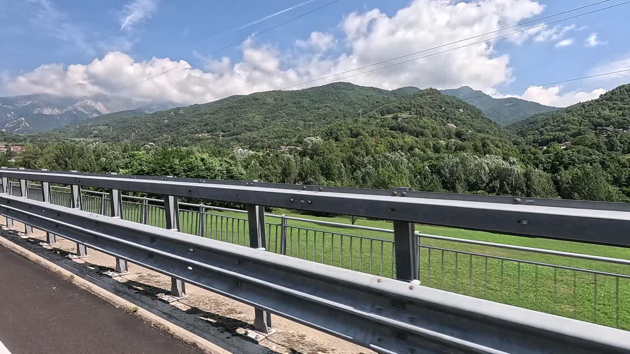 피드몬트의 아름다운 풍경을 보여주는 드라이브