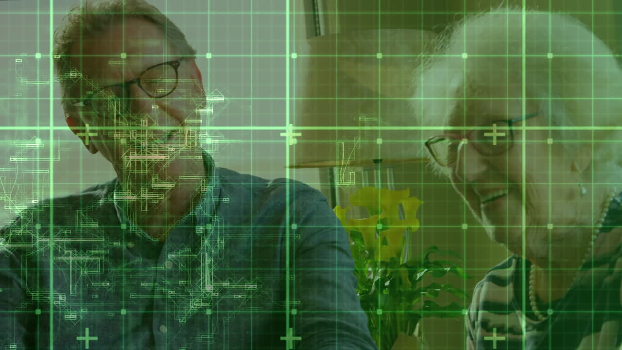 animación de formas que se mueven sobre la pareja caucásica mayor sonriendo.