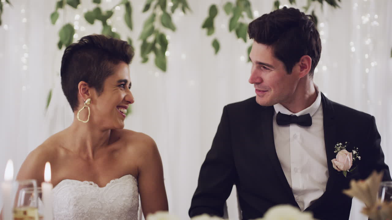 함께 행복한 삶에 축하합니다.