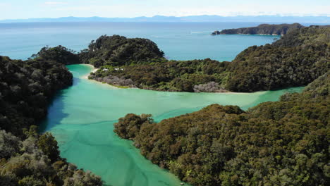 Turquoise-sea-water-and-mountains-drone-4k-New-Zealand