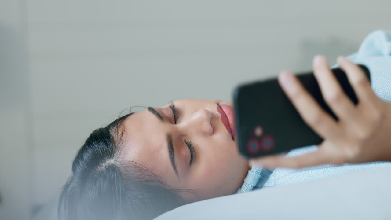 estrés, dolor de cabeza y ansiedad por los mensajes de texto de la mujer