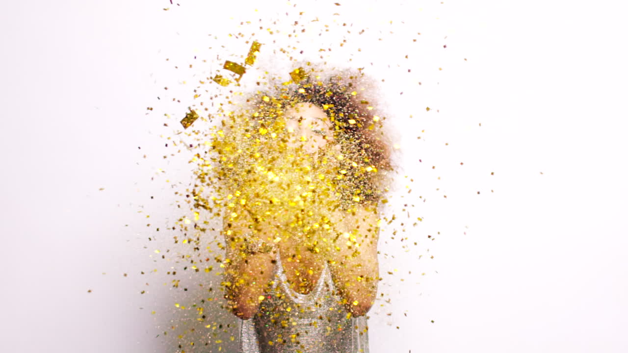 세상을 향해 빛나는 그녀의 길