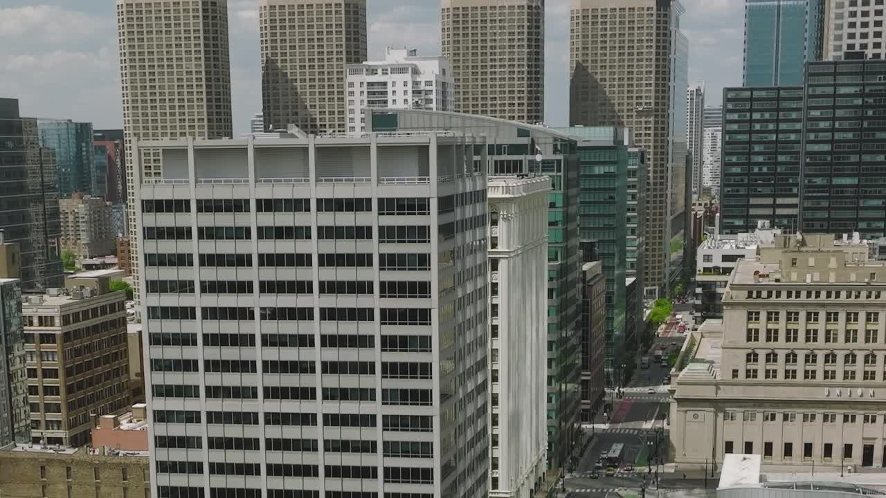 Aerial view of city buildings in Chicago on a sunny day