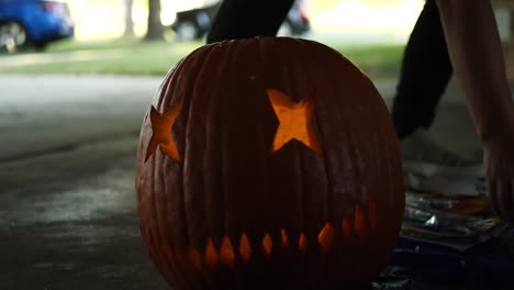 pumpkin-carving-shots-in-the-afternoon