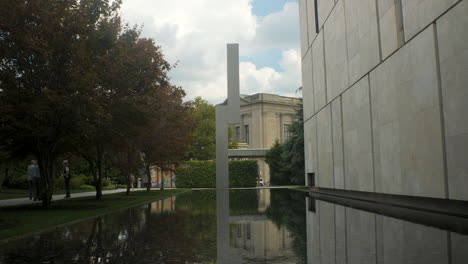 barnes foundation - philadelphia - entrance