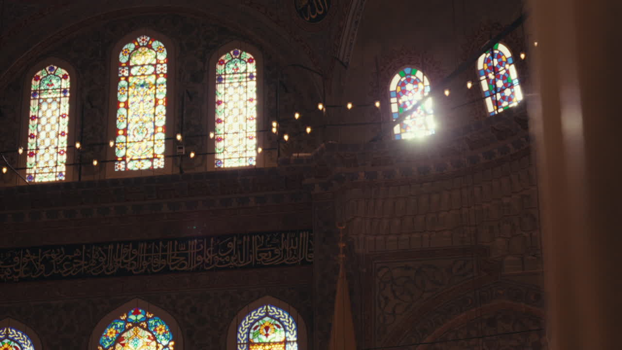 vidrieras en una mezquita