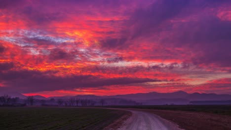 Amanecer-Rojo-Dramático-En-Lapso-De-Tiempo-De-Cinemagraph-De-Montañas-Blue-Ridge