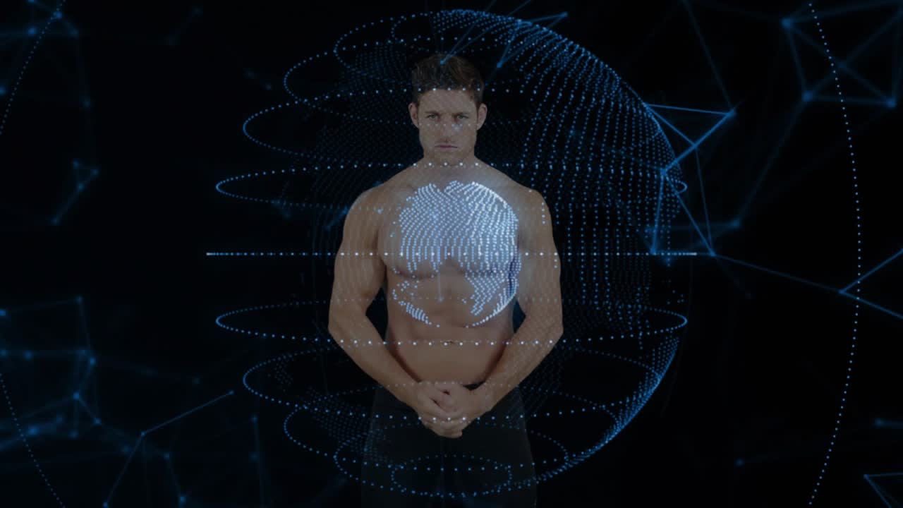 Uomo a torso nudo che flette i muscoli, con pantaloncini scuri, abbassando le mani e girandosi per incrociarle dietro la schiena in studio, con ologramma.