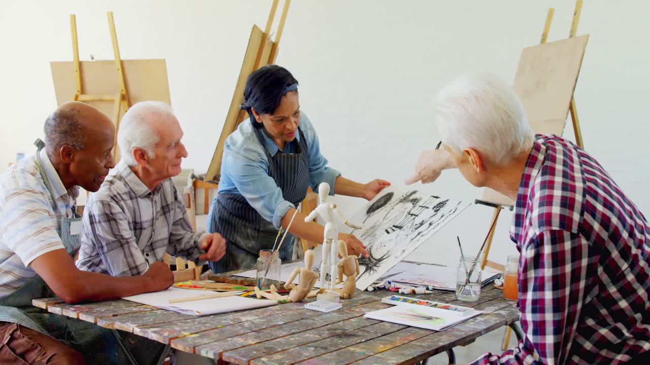 테이블 4k 에서 함께 일 하는 예술가 들