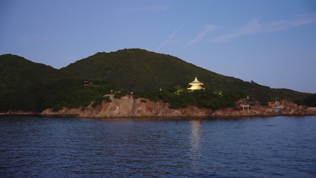 Bentenjima Benzaiten Fukujudo Temple, Inland Sea of Japan at Tomonoura Town