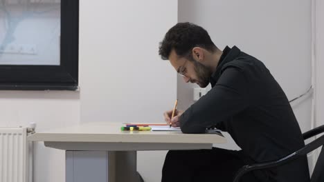 student studing in desk