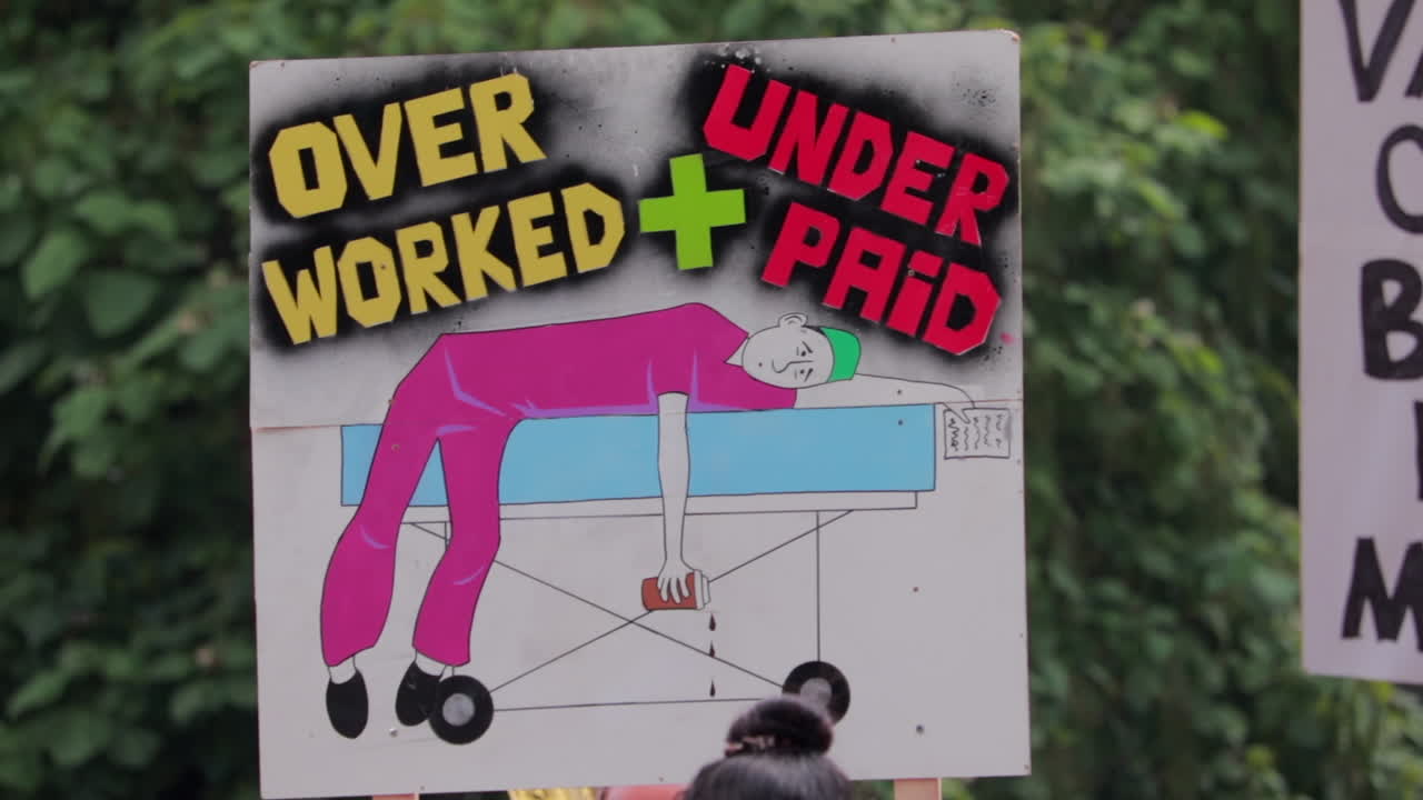 런던에서 nhs 집회 항의 로그인