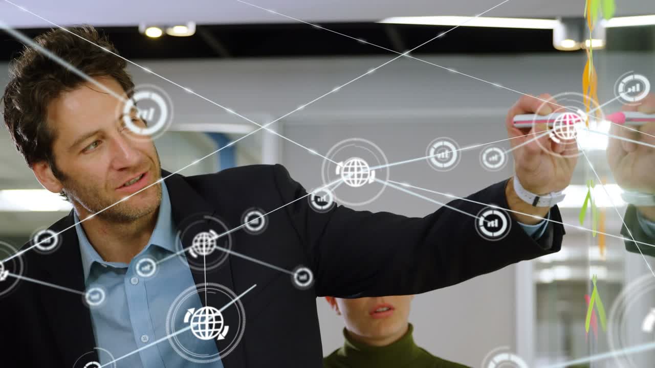 Animazione di rete di connessioni su professionisti caucasici in ufficio