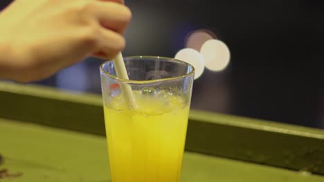 sequential stirring of a cold beverage with ice