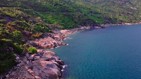 This-footage-captures-a-scenic-coastal-view-on-the-way-to-Da-Nang,-Vietnam