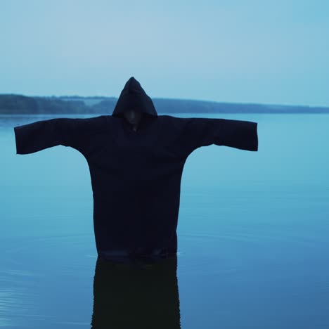 evil ghost in the water. halloween costume