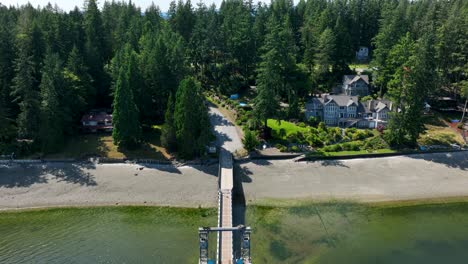 Aerial-view-of-the-private-ferry-dock-on-Herron-Island-in-Washington-State