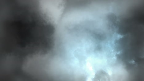 tormenta de rayos en las nubes