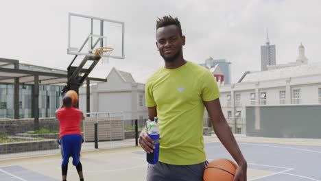 basketball player drinking water 4k