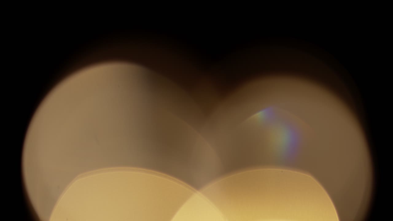 Light Leaks 4K footage for different events and projects. Lens flare transition flash bokeh overlays