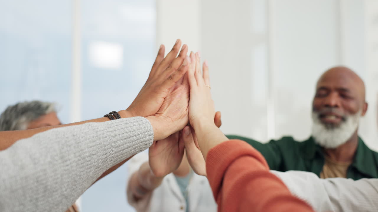 cinco altos, gente de negocios