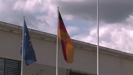 Close-Up-Of-Flags-At-Bundeskanzleramt-In-Berlin,-Germany