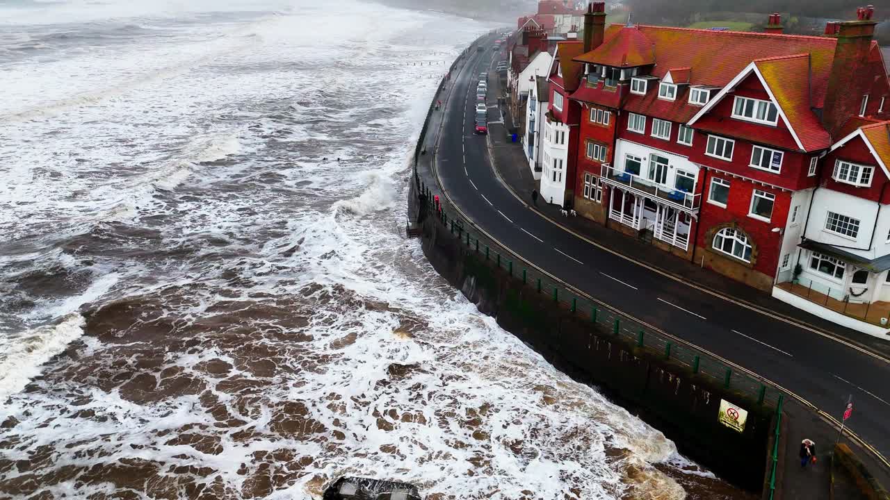 폭풍우의 겨울 장면