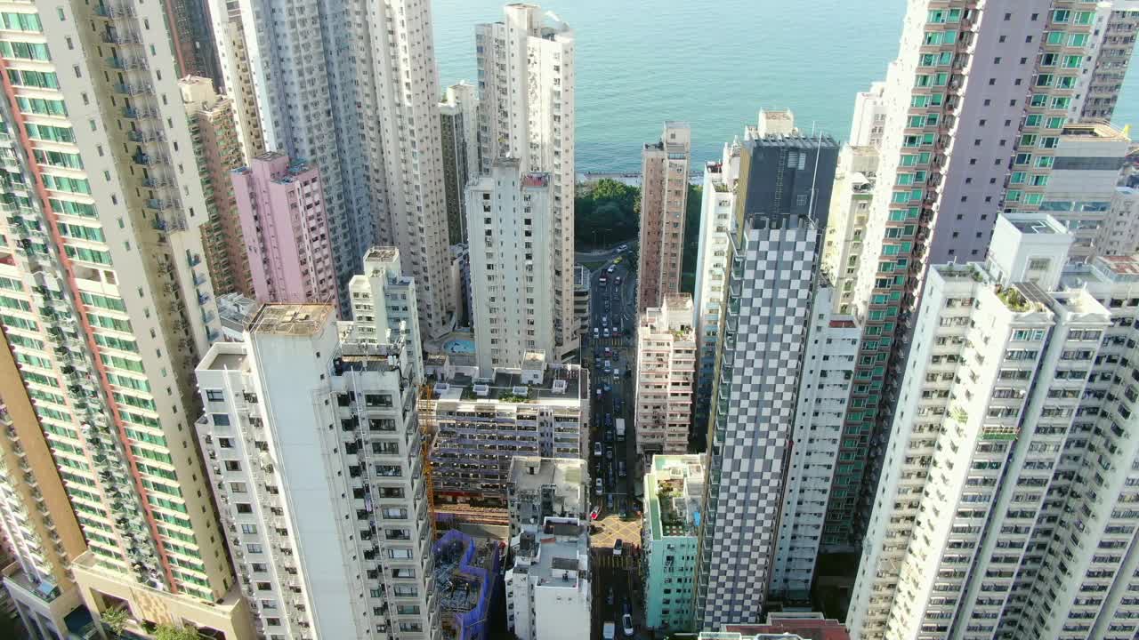 홍콩 시내의 메가 주거용 건물과 교통, 조감도