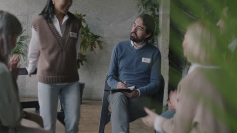 reunión del grupo de apoyo