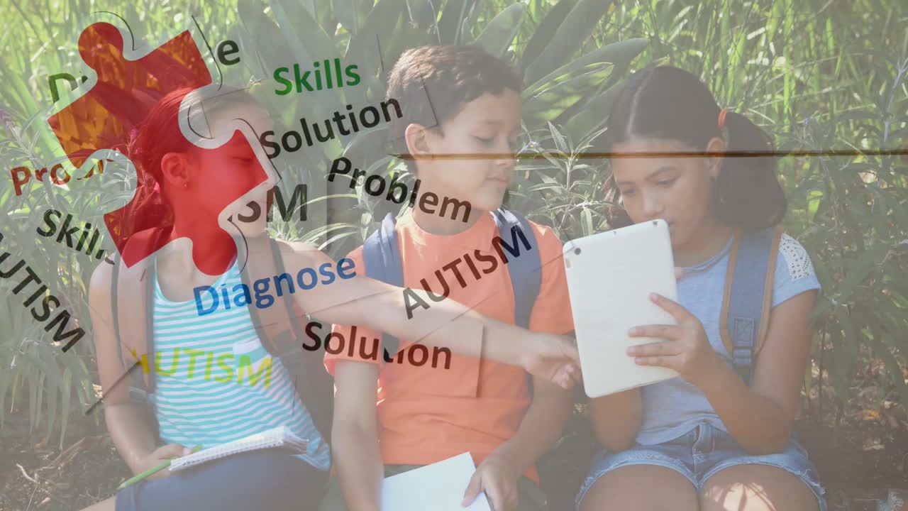다채로운 퍼즐 조각과 자폐증 텍스트의 애니메이션 어린이 친구들이 전자 장치를 사용합니다.