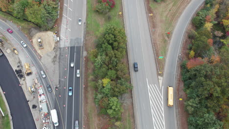 Drone-footage-over-Donald-Lynch-Boulevard-and-Route-495-in-Marlboro,-Massachusetts