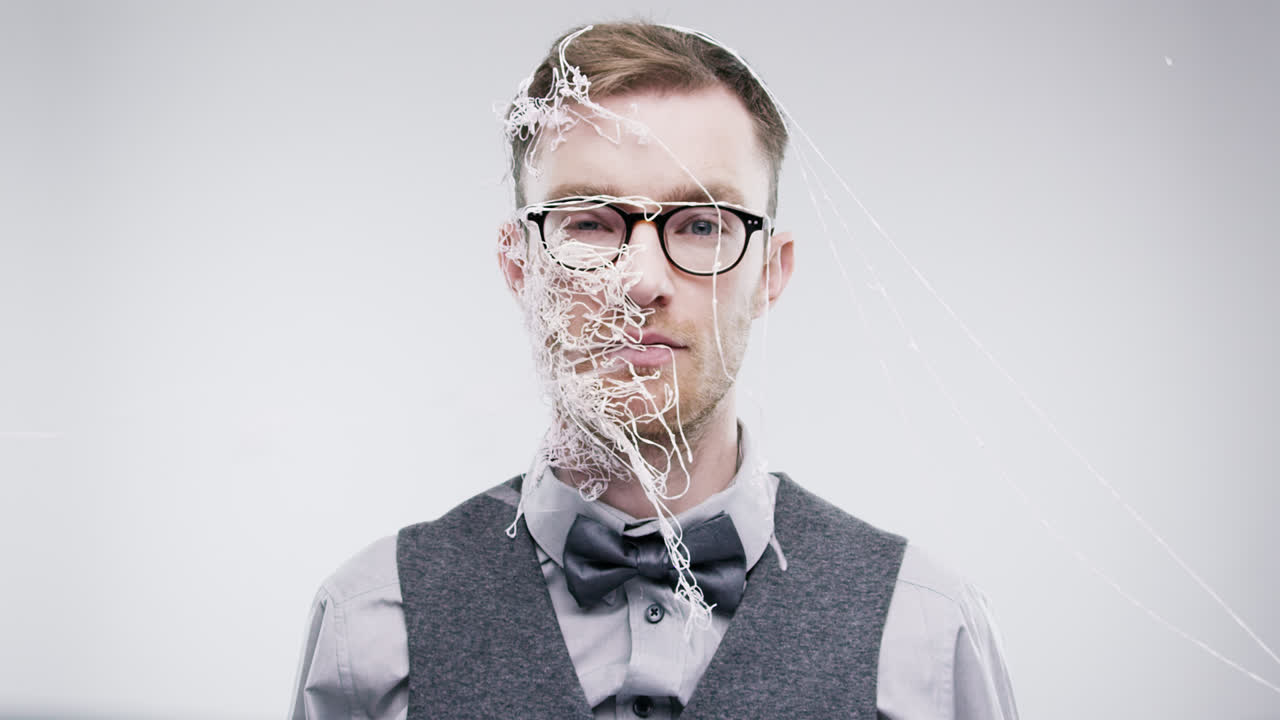 재 ⁇ 는 괴짜 바보 같은  ⁇  얼굴 느린 동작 결혼식 사진 부스 시리즈