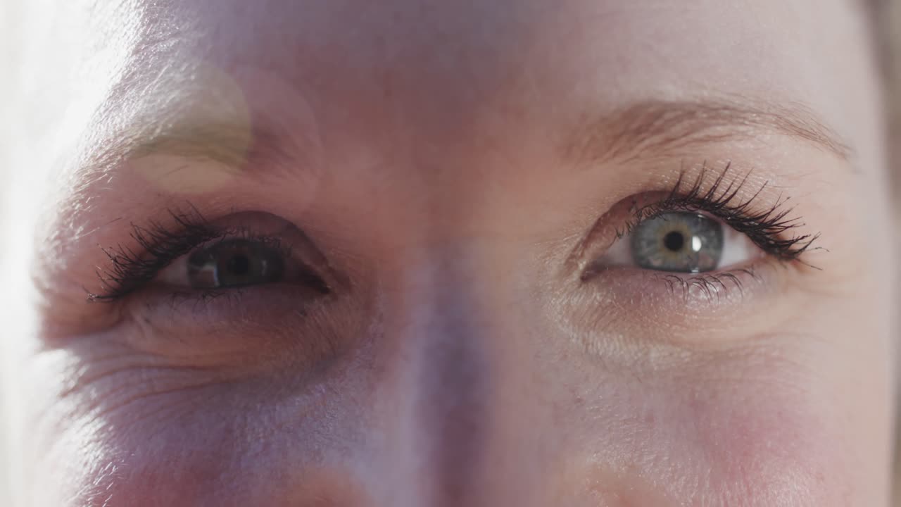 여성 백인 농구 선수 의 초상화, 느린 움직임