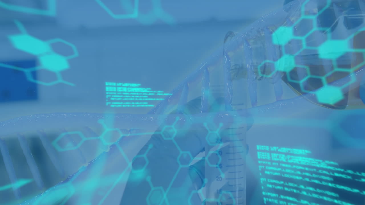 실험실에서 일하는 의사 손에 대한 데이터 처리 및 분자의 애니메이션