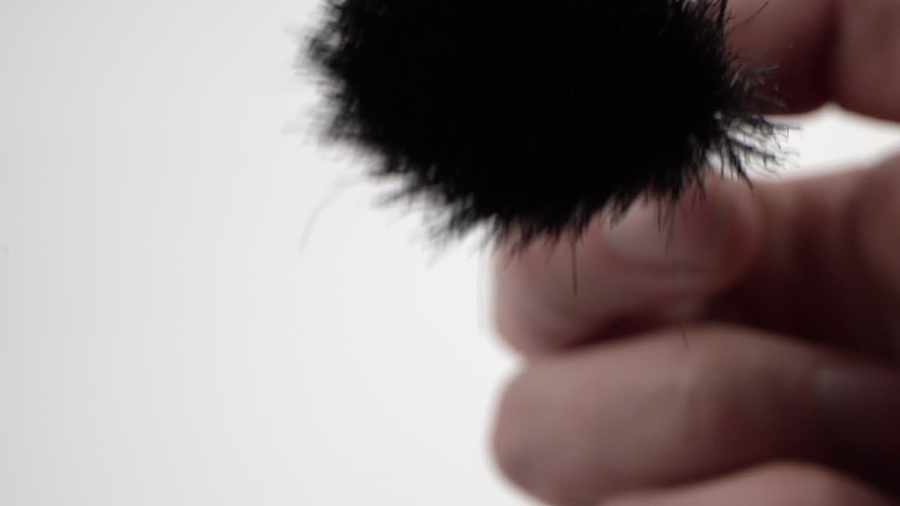 움직이는 렌즈 브러시의 매크로  ⁇