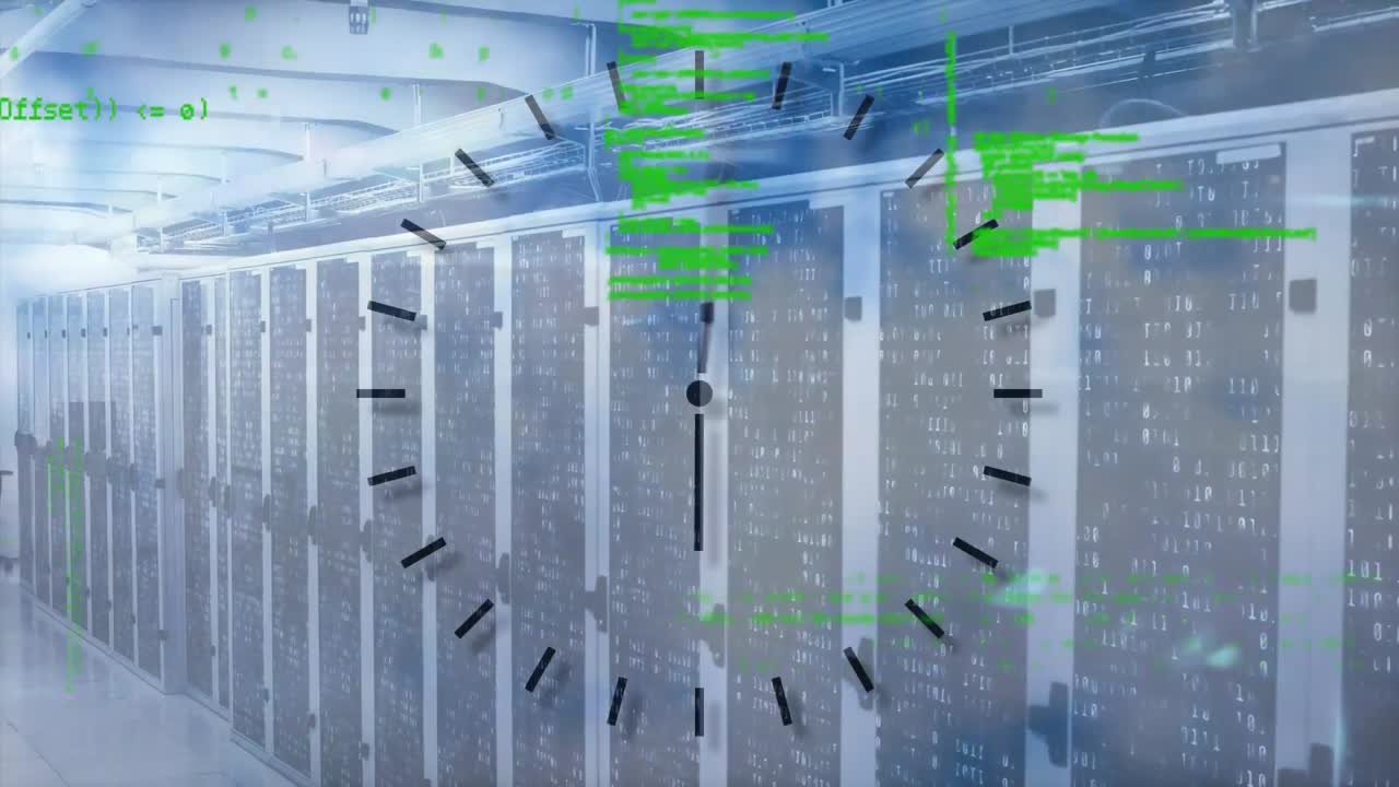 animación del procesamiento de datos y el reloj sobre los servidores