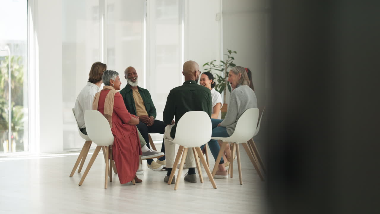 personas, psicología o reunión de asesoramiento