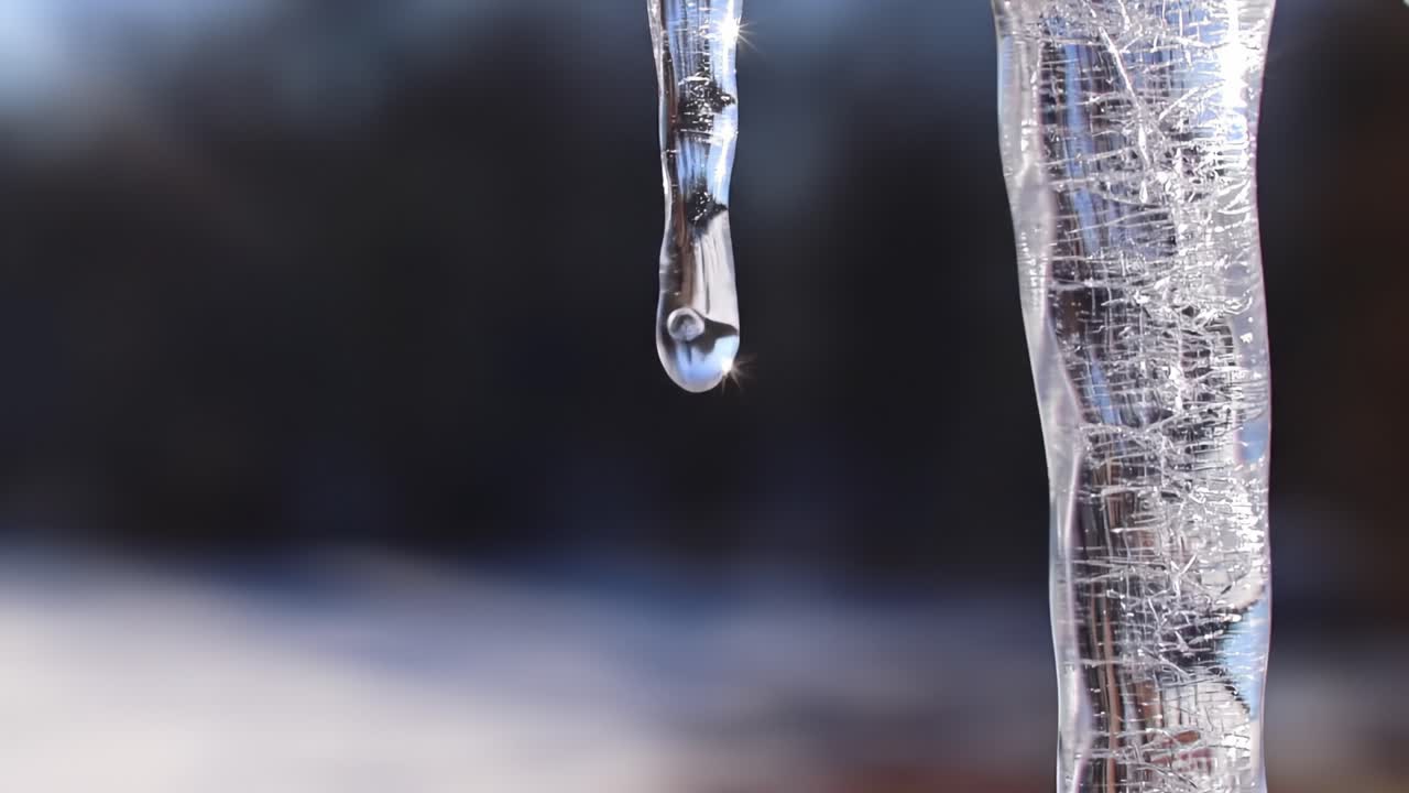 Glacial Beauty: Captivating Icicle Drips in Stunning Close-Up - A Visual Journey Through Ice Structures and Nature's Artistry