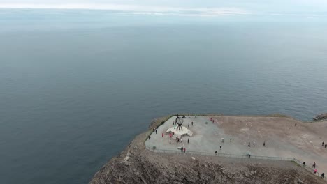 Cabo-Norte-(Nordkapp)-En-El-Norte-De-Noruega.